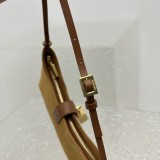 Jacquemus modello: 2081 26x14