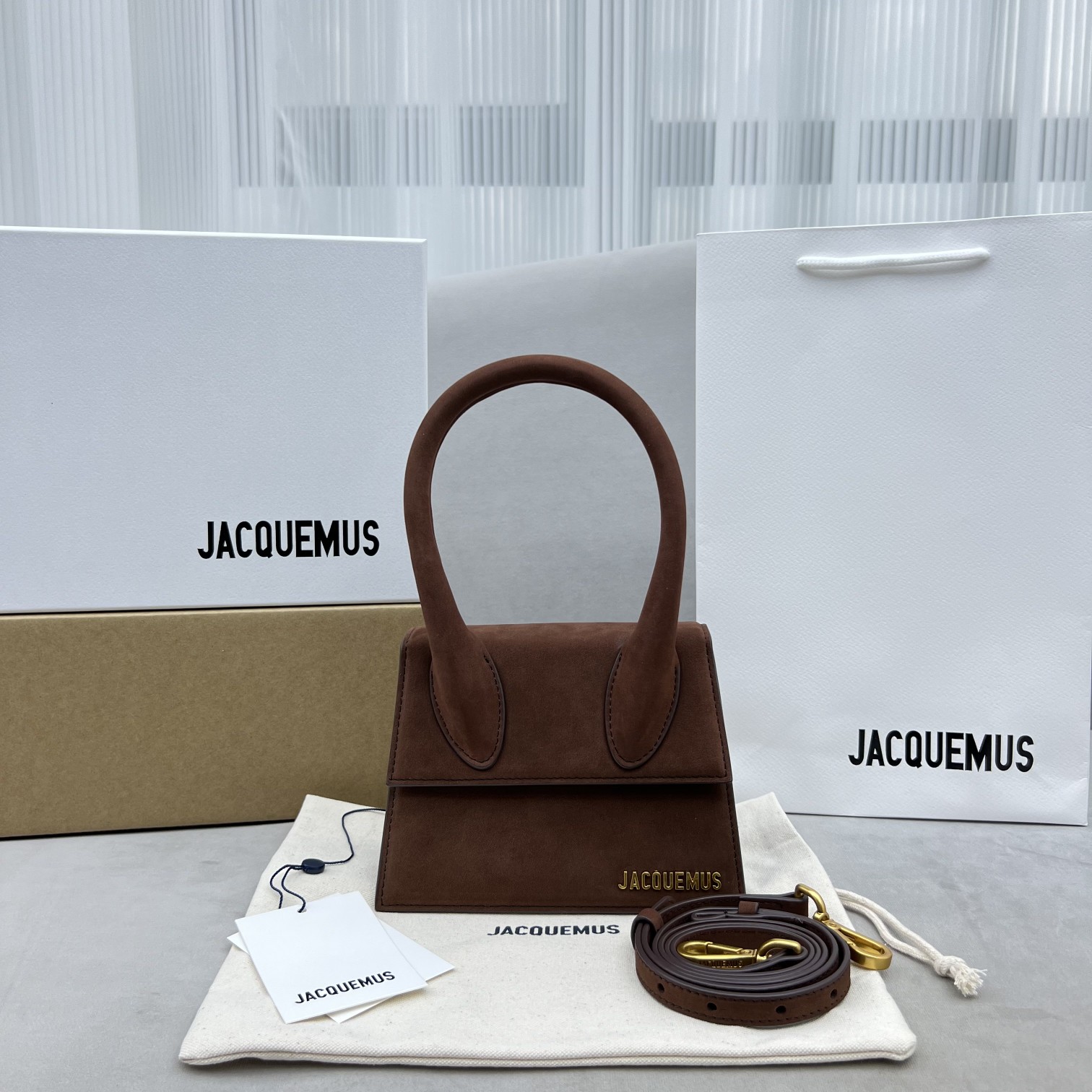 Jacquemus modello: 2044 18x15.5x8cm