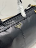 Prada 42x 30x 12cm 1BA439