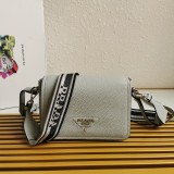 Prada 1BD314 23x 15.5x 9cm