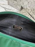 Prada 26×14×12cm 1BH190