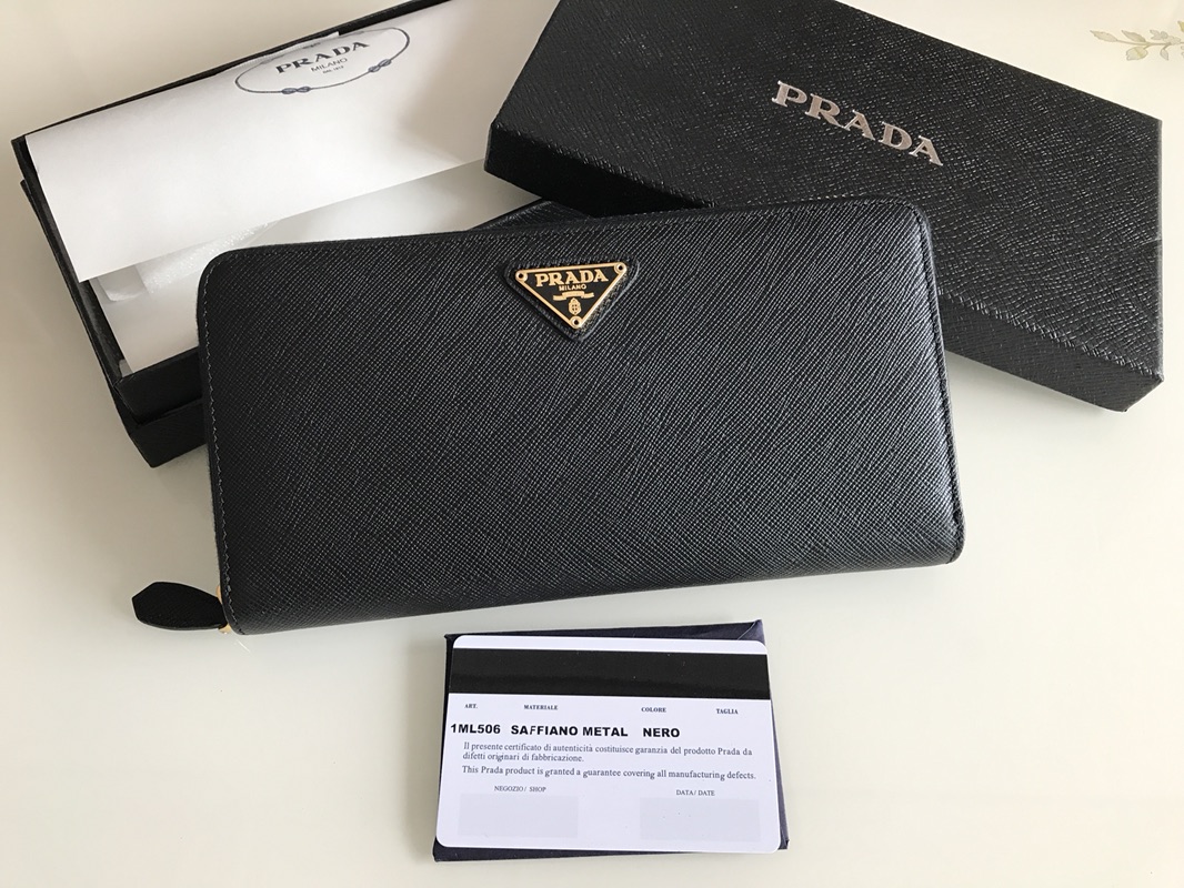 Prada Portafoglio 1ML506 20×10.3cm