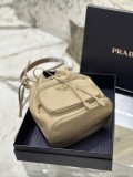 Prada 18x23x12cm 1BH038