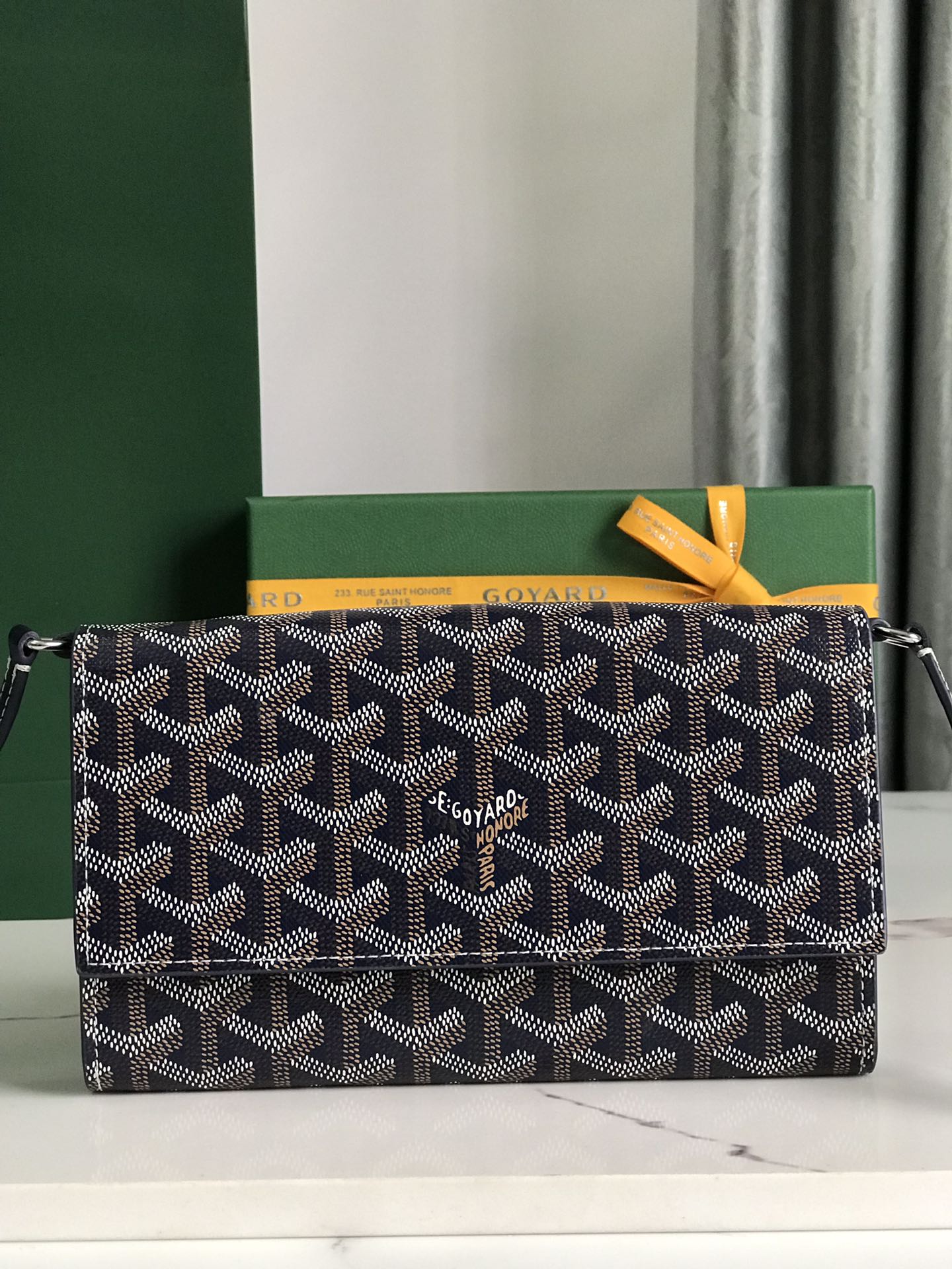 GOYARD Varenne 02019 12x3.5x19 cm