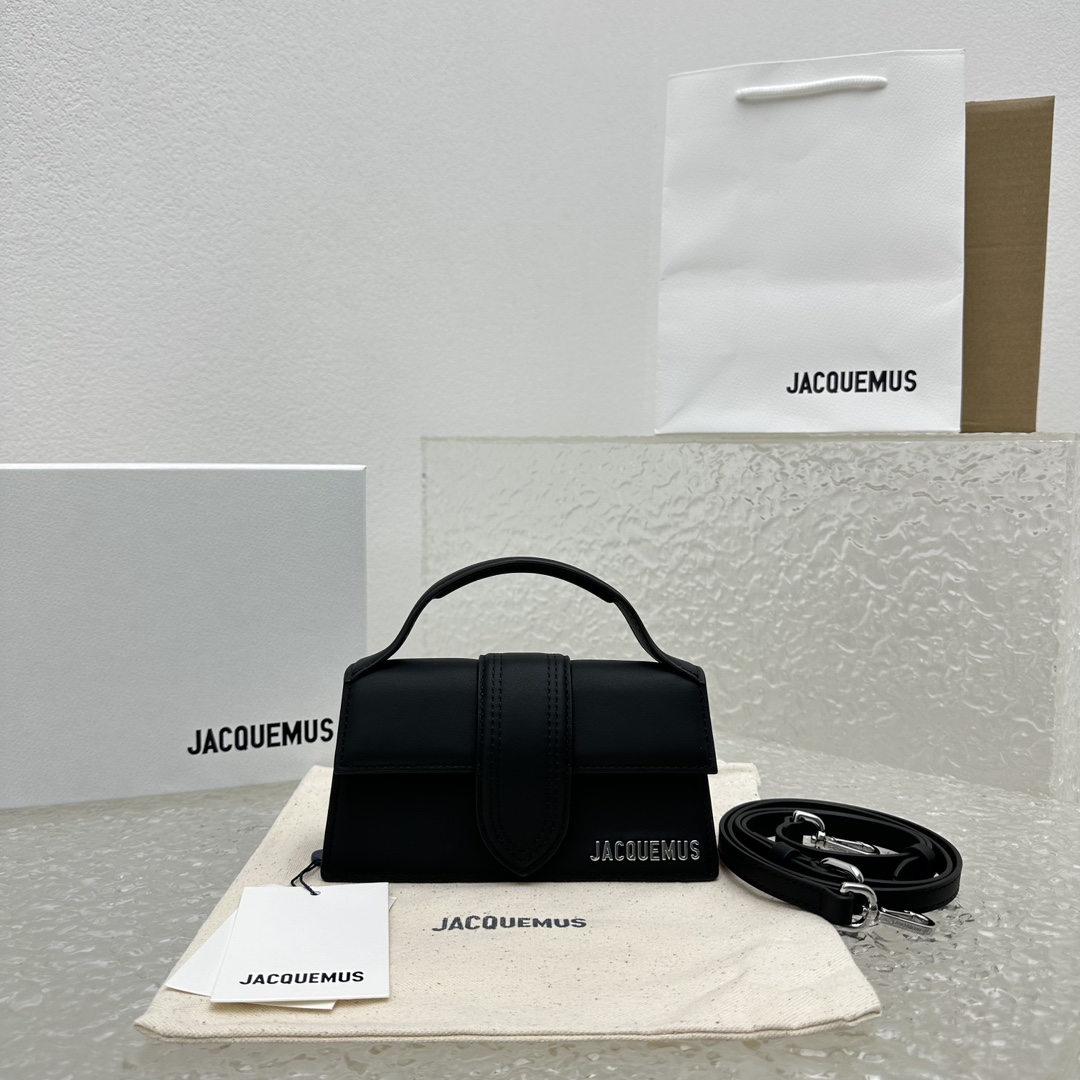 Jacquemus modello: 2056 18x6x7cm