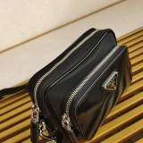 Prada 2VH172 18x 11.5x 5cm