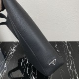 Prada 2VG092 39x 41x 10cm