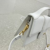 Jacquemus modello: 2056 24x13x7cm