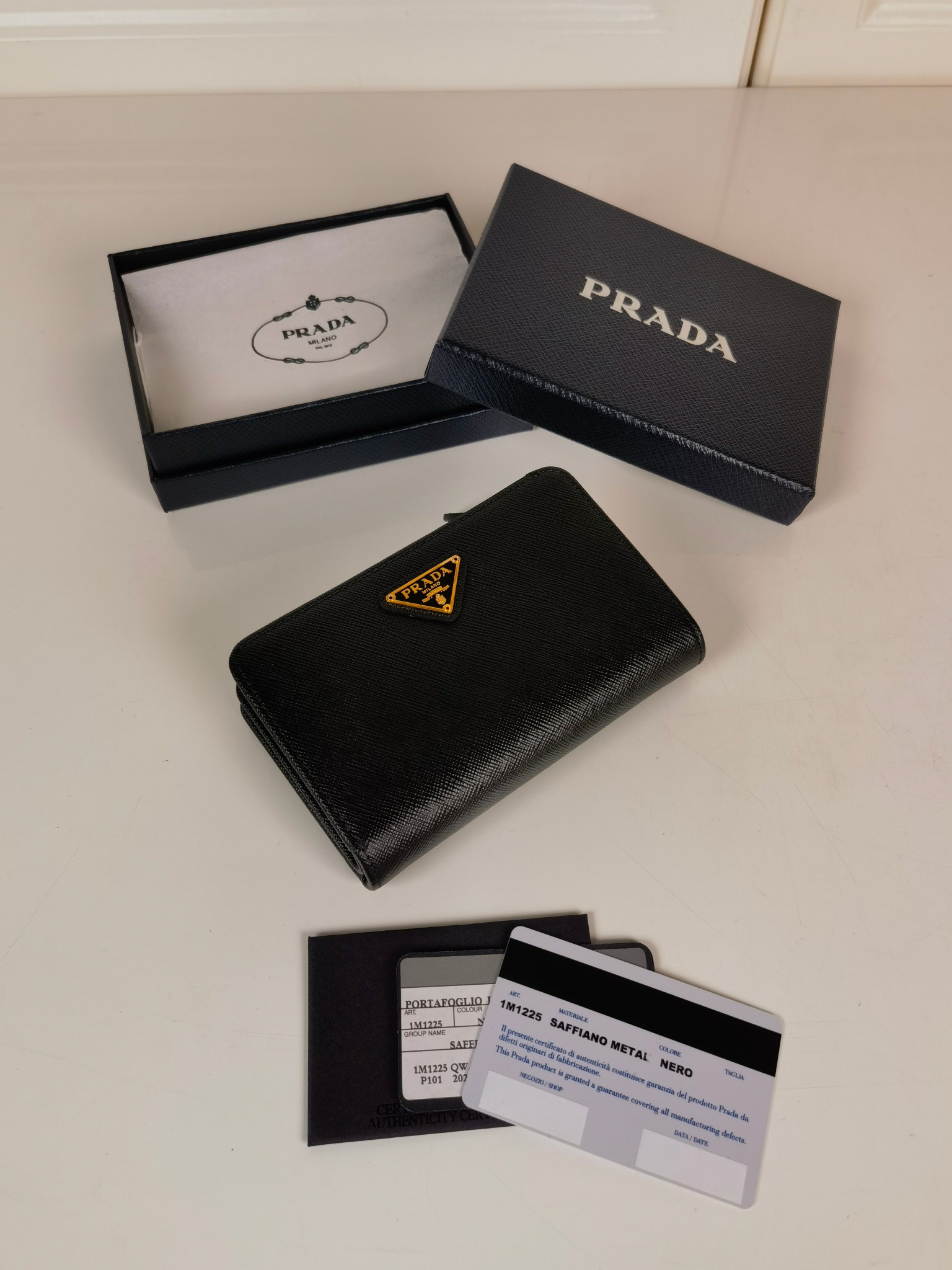 Prada Portafoglio 1M1225 14x9.5cm
