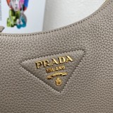 Prada 1BC178 32x 25.5x 7.5cm