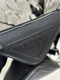 Prada 26×14×12cm 1BH190