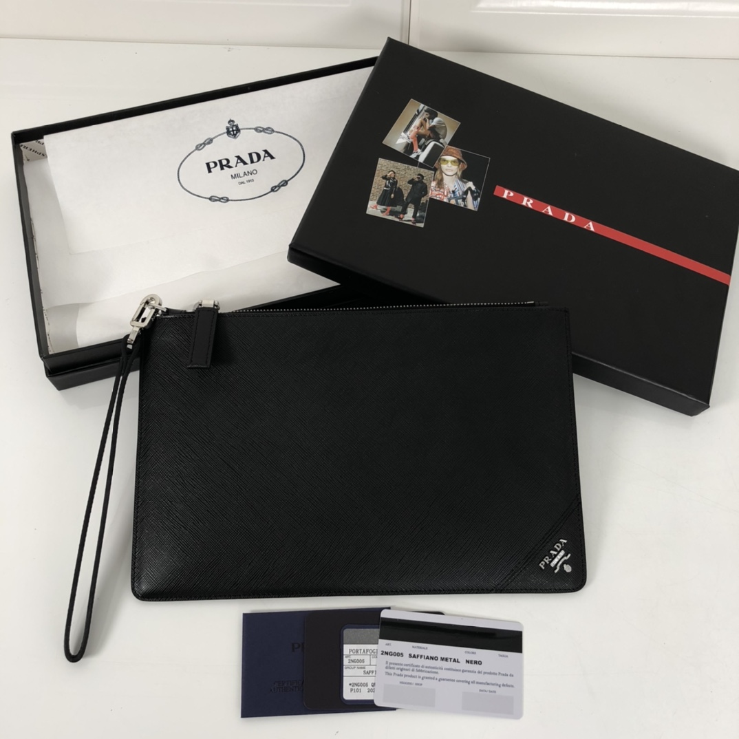 Prada Portafoglio 2NG005 28×18cm