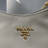 Prada 1BA638 39x 29x 19cm