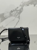 Prada 18*12.5*2.5cm 2VD061