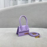 Jacquemus modello: 2102 12x8x5cm