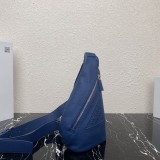 Prada 2VZ098 17x 32x 6.5cm