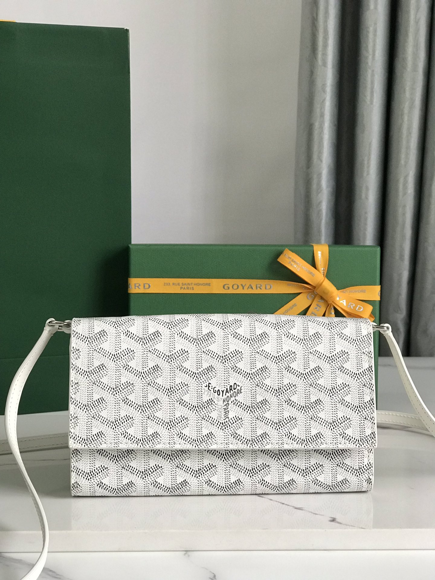 GOYARD Varenne 02019 12x3.5x19 cm