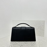 Jacquemus modello: 2056 24x13x7cm