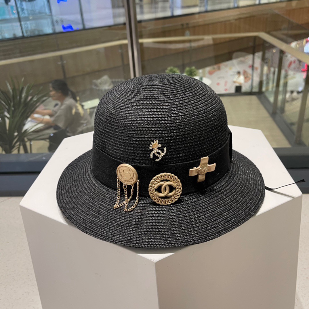 Cappelli Chanel