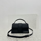 Jacquemus modello: 2056 18x6x7cm