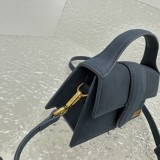 Jacquemus modello: 2056 18x6x7cm