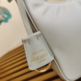 Prada HOBO 1NE515 23x13x5cm