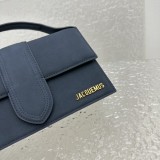 Jacquemus modello: 2056 24x13x7cm