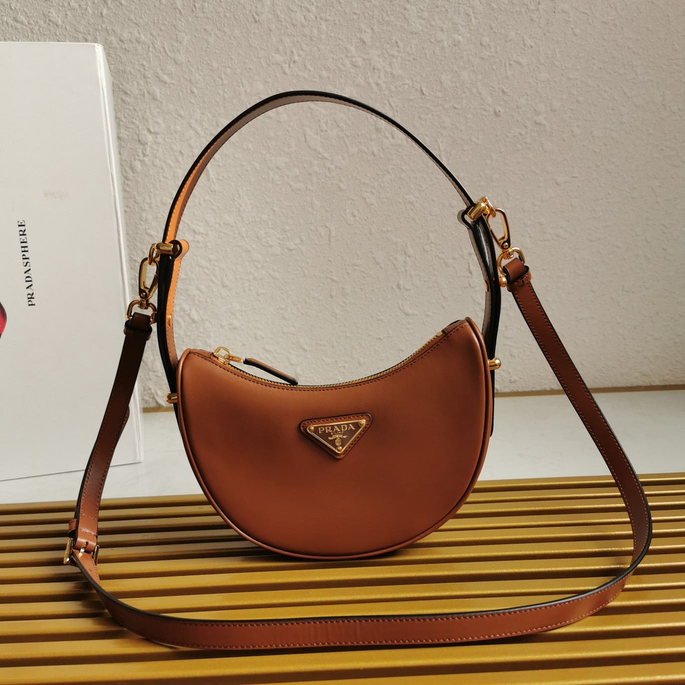 Prada 1BC199 18x 16x 5cm