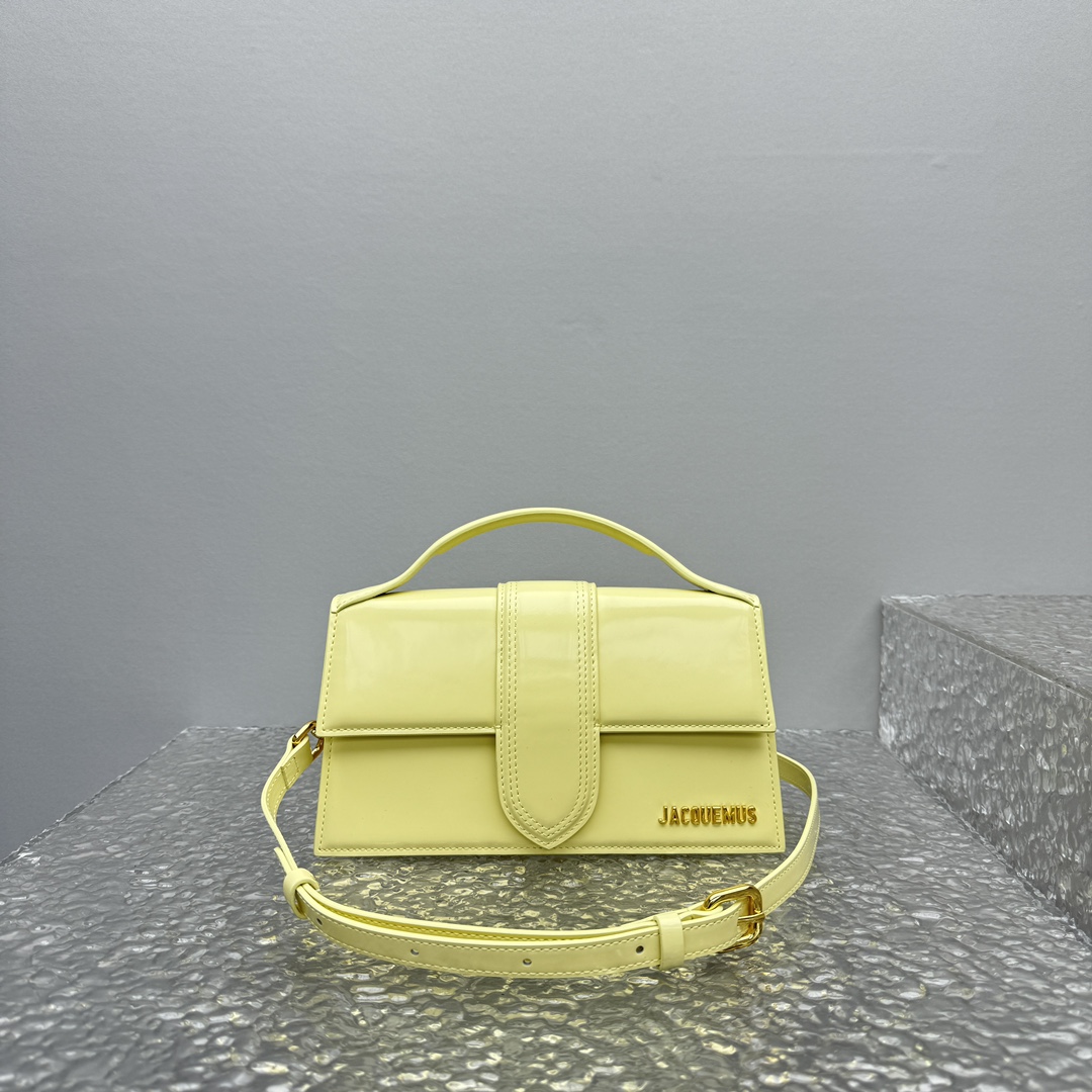 Jacquemus modello 2056 24x13x7 cm