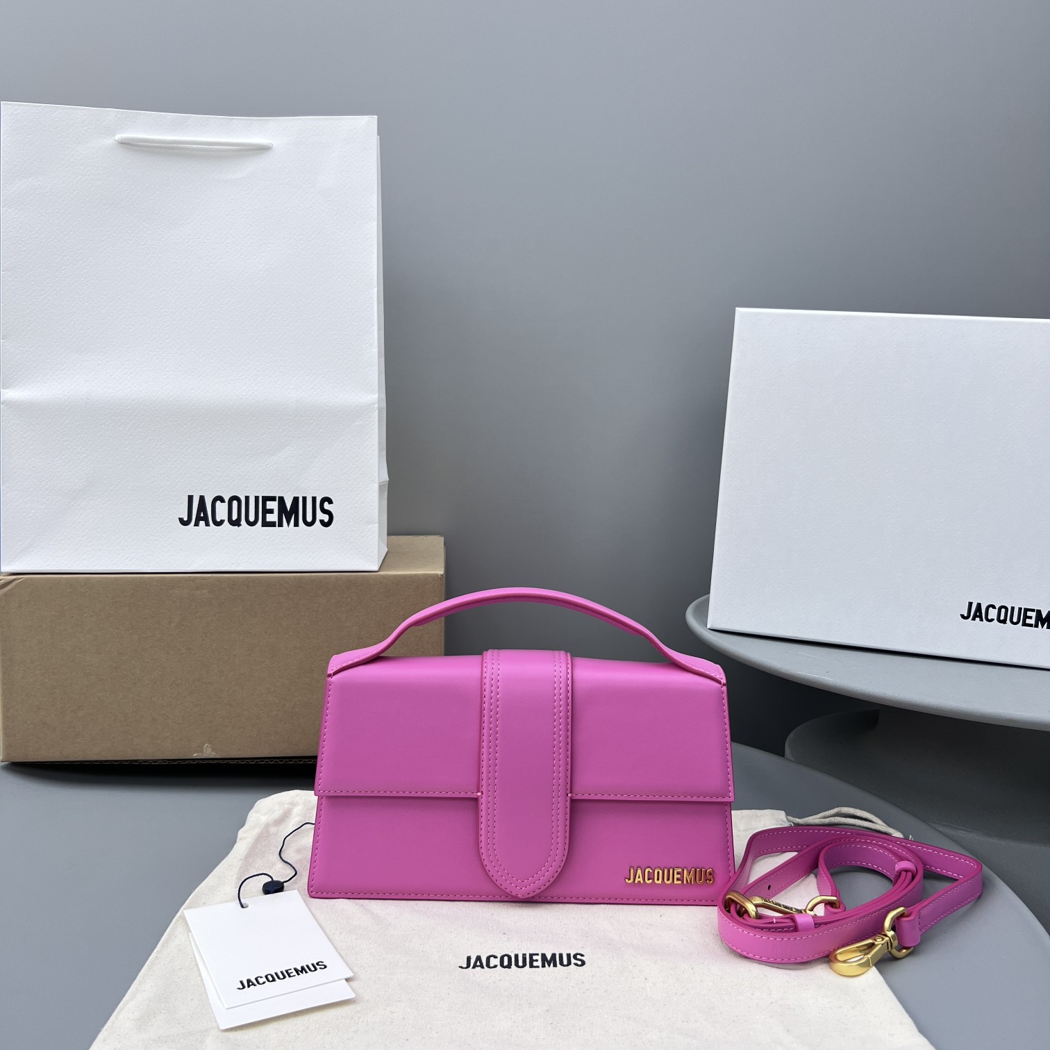 Jacquemus modello: 2056 24x13x7cm