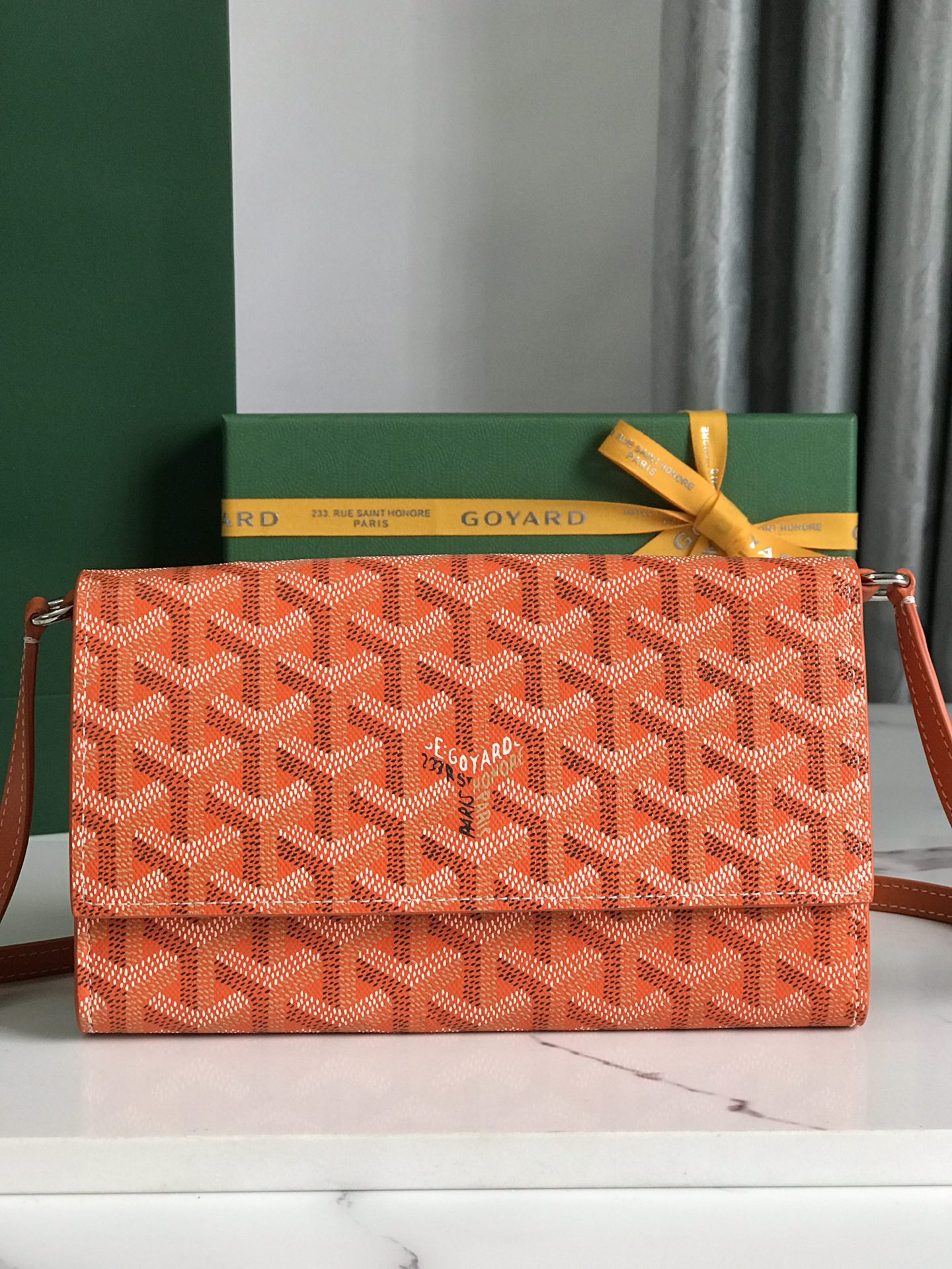 GOYARD Varenne 02019 12x3.5x19 cm