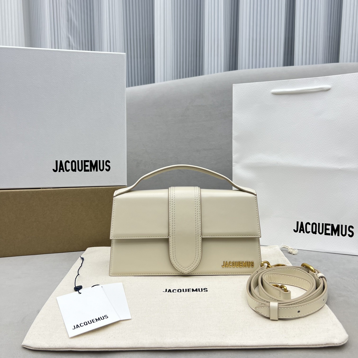 Jacquemus modello: 2056 24x13x7cm / 18x6x7cm