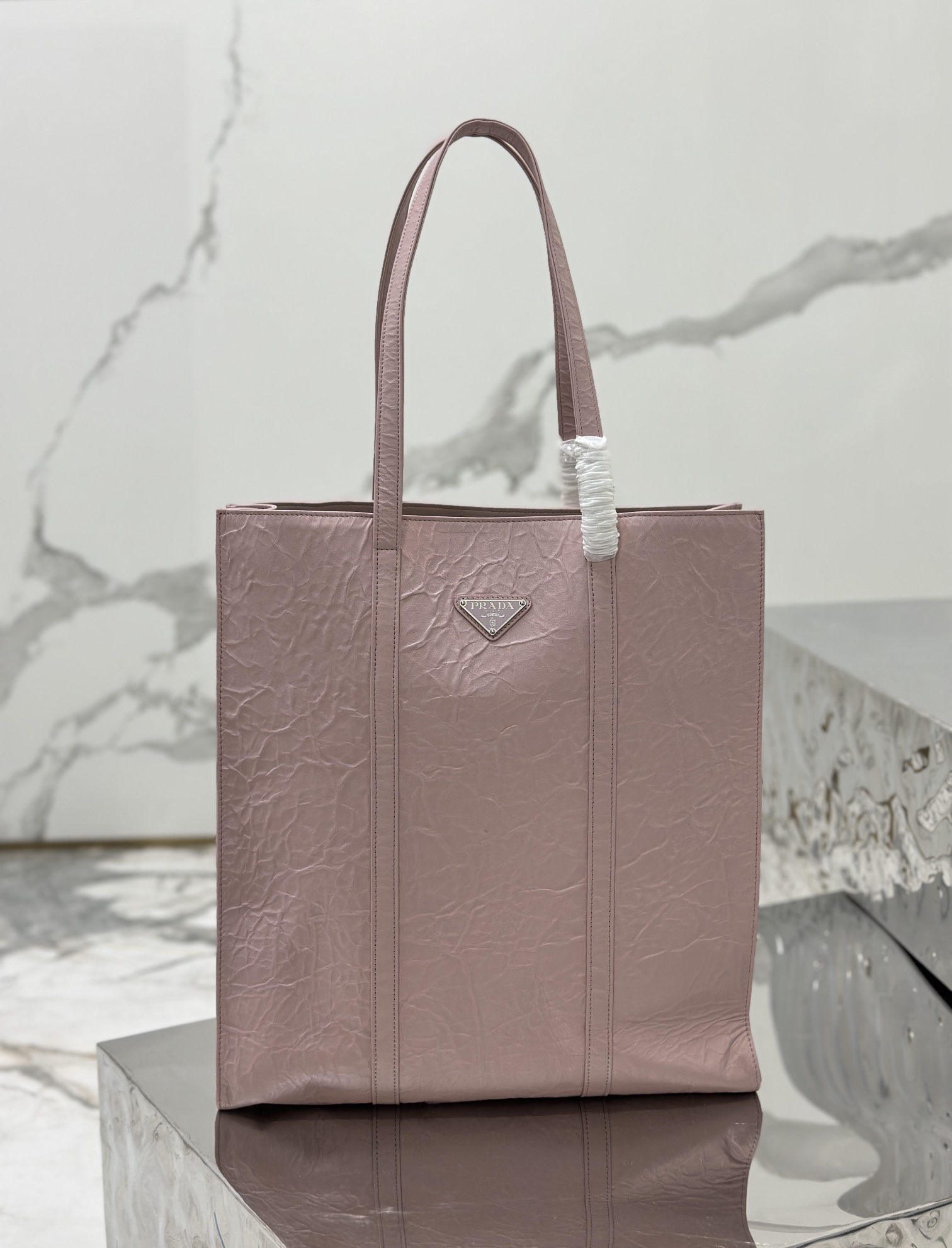 Prada 36x 39x 13cm 1BG587
