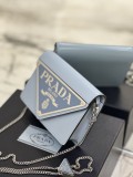 Prada 17×9.5×3.5cm 1BH189
