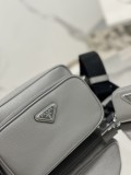 Prada 20x 13.5x 7cm 2VH170