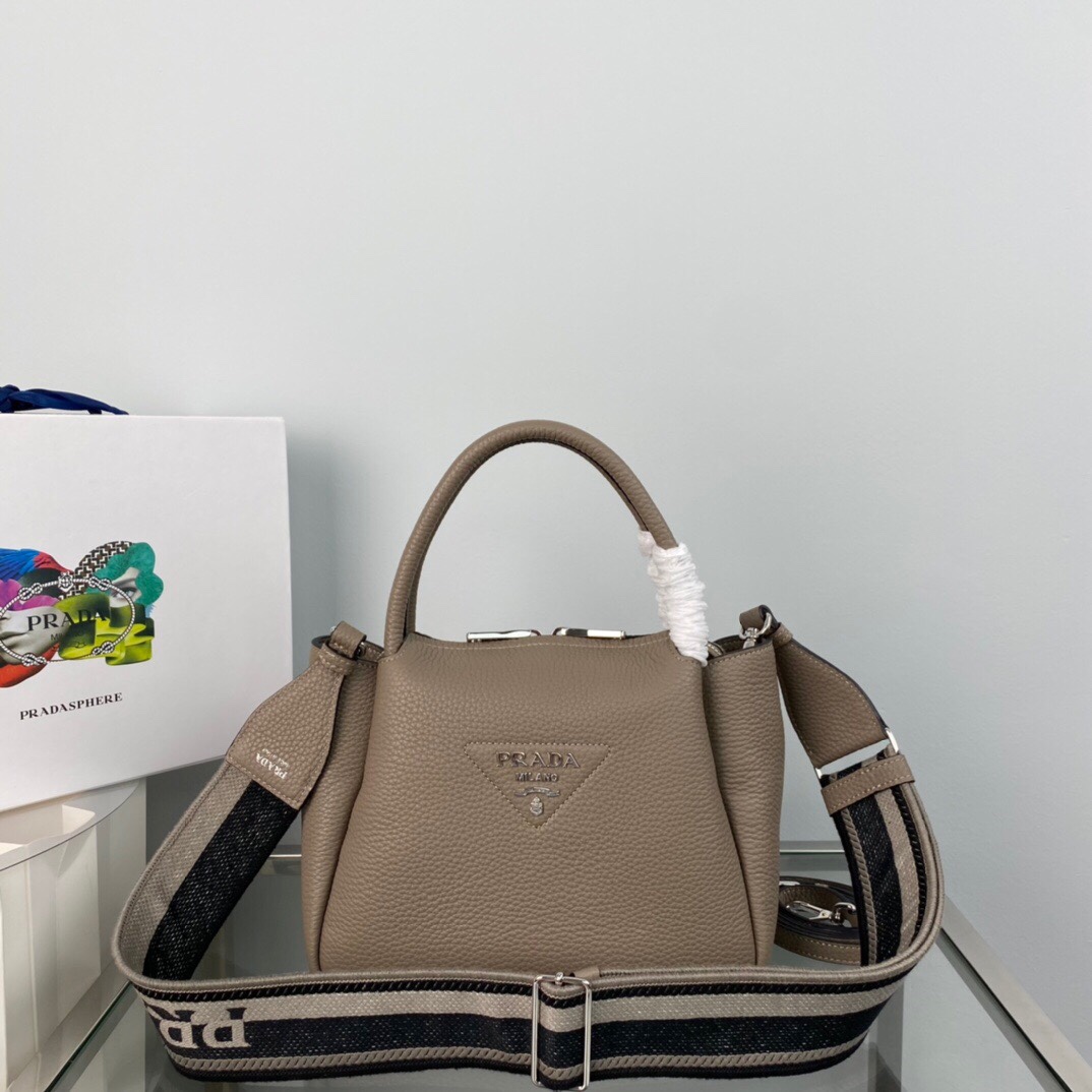 Prada 1BC145 23x 21x 10cm