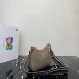 Prada 1BH193 24x 18x 6cm