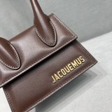 Jacquemus modello: 2102 12x8x5cm