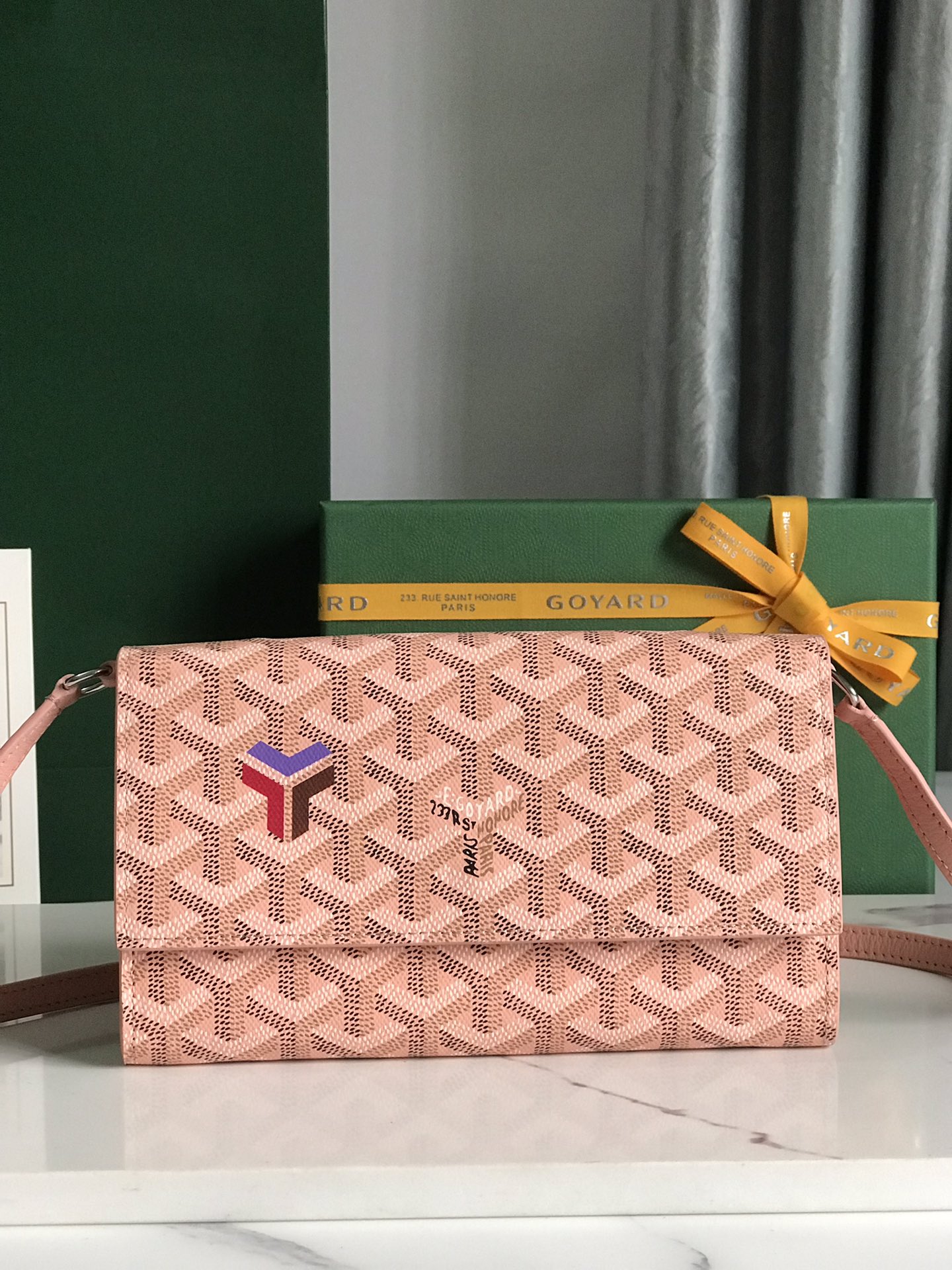 GOYARD Varenne 02019 12x3.5x19 cm