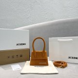 Jacquemus modello: 2102 12x8x5cm