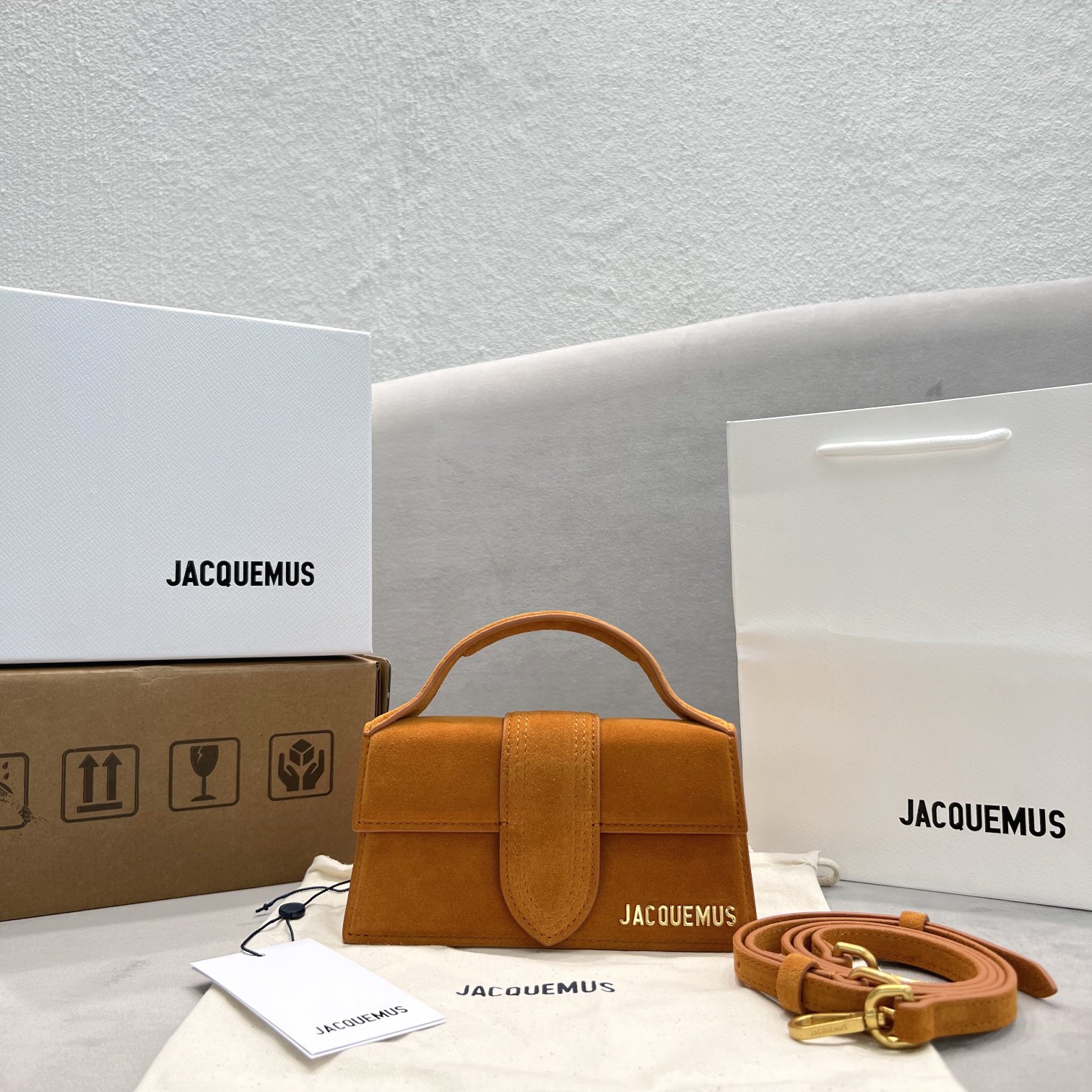 Jacquemus modello: 2056 24x13x7cm / 18x6x7cm