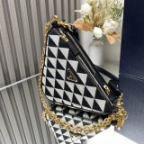 Prada 1BC176 26cm* 16cm* 13cm