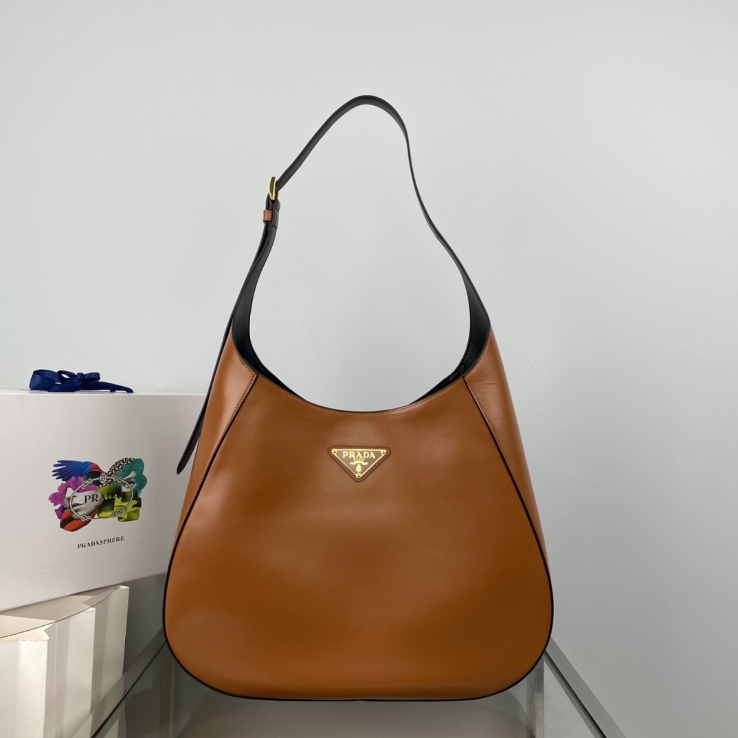 Prada Cleo 1BC181 40x 30x 9cm