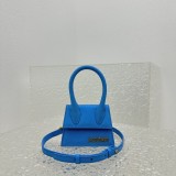 Jacquemus modello: 2102 12x8x5cm