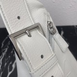 Prada 2VZ098 17x 32x 6.5cm