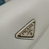 Prada 1BD365 22x 17x 5.5cm