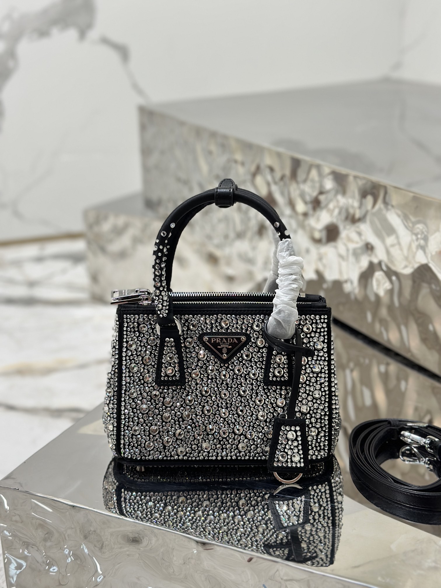 Prada 20x 15x9.5cm 1BA906