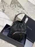 Prada 18x23x12cm 1BH038