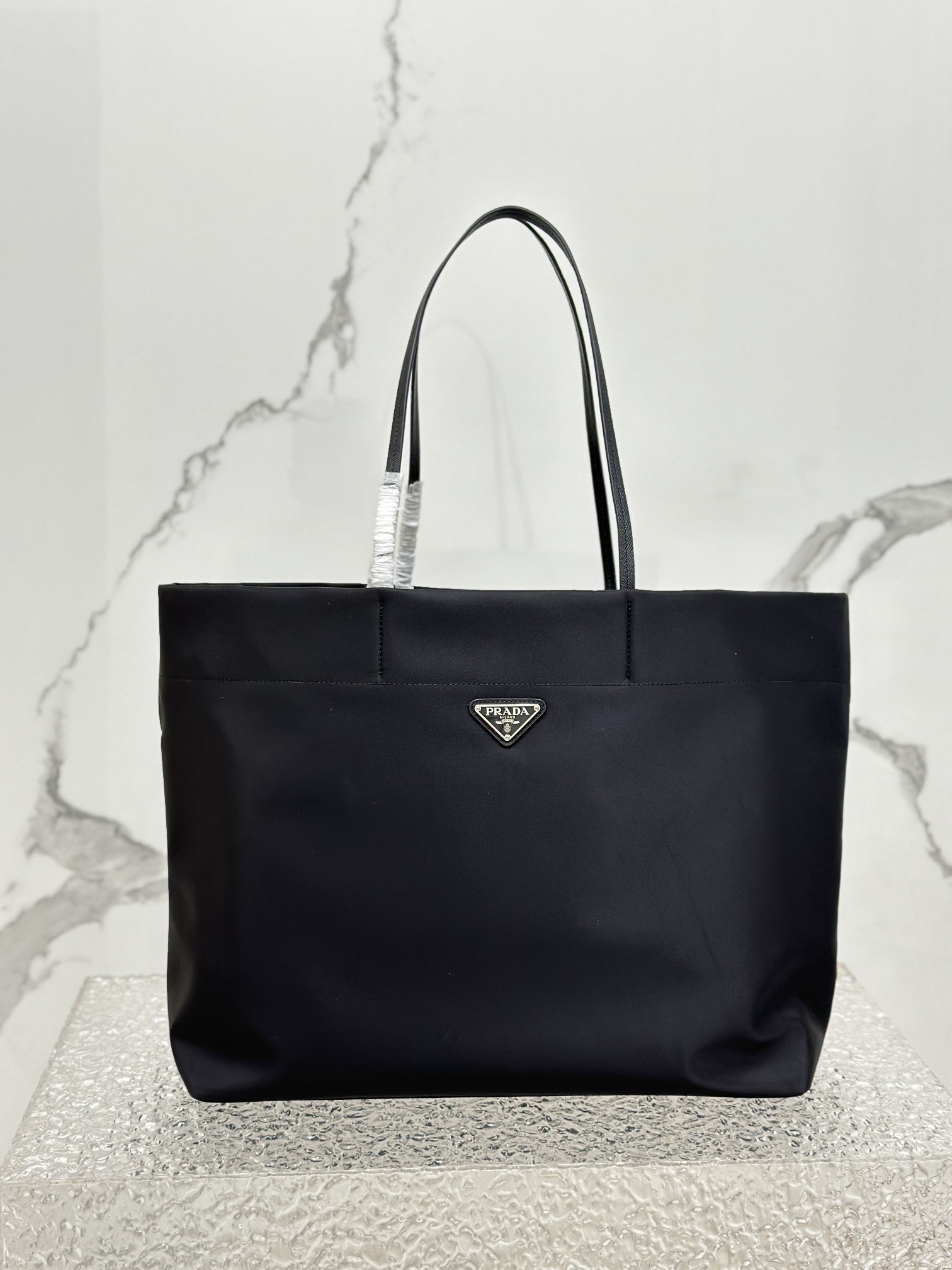 Prada Saffiano 40x34x16cm 1BG107