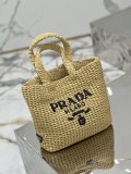 Prada 24x 24x 8cm 1BG422